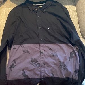 Levi men’s long sleeve button up shirt